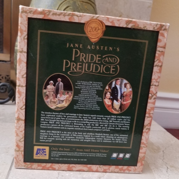 3/$20 Jane Austen's Pride & Prejudice VHS - Picture 5 of 6